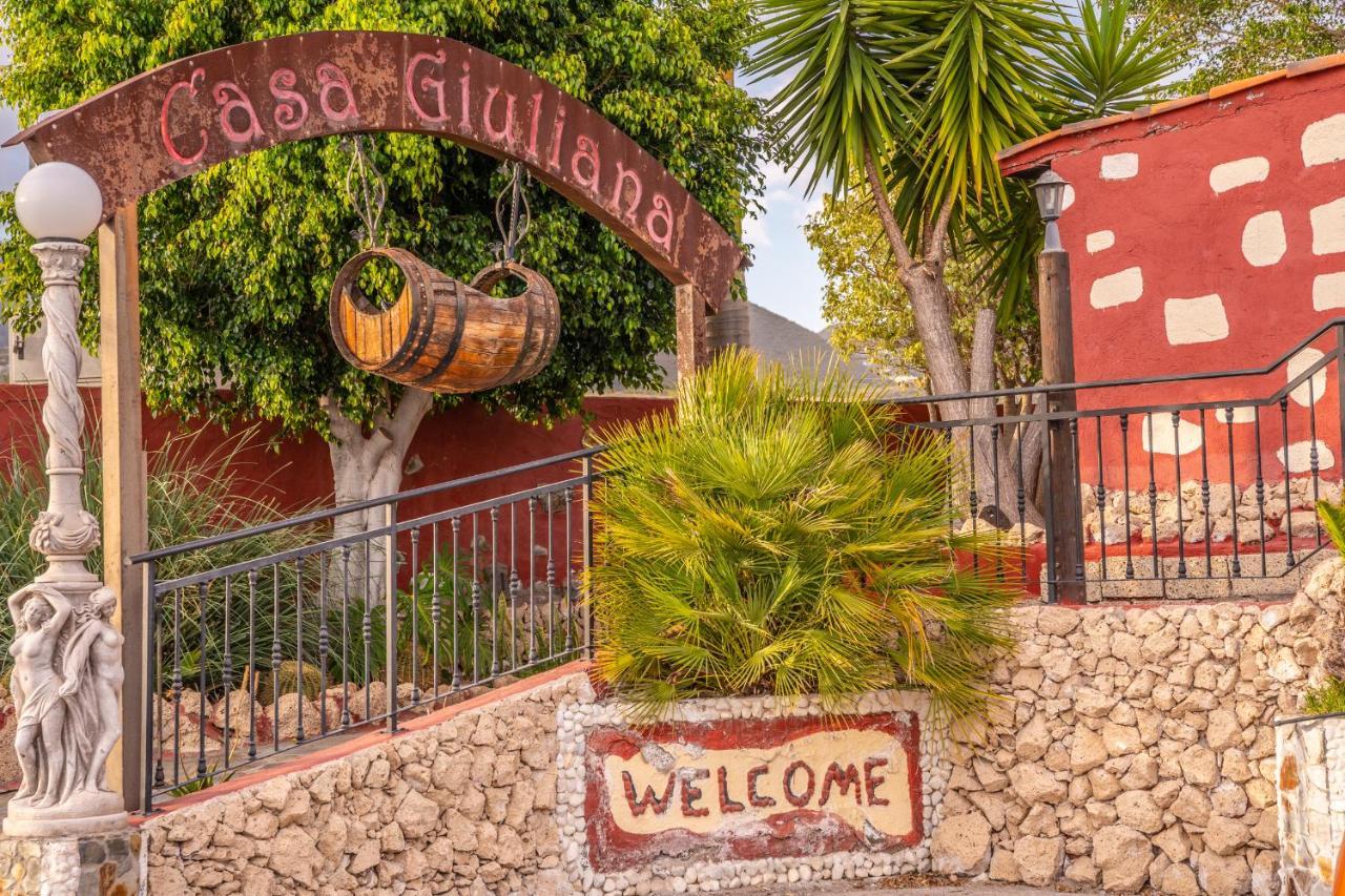 Casa Giuliana Bed & Breakfast Charco del Pino ภายนอก รูปภาพ