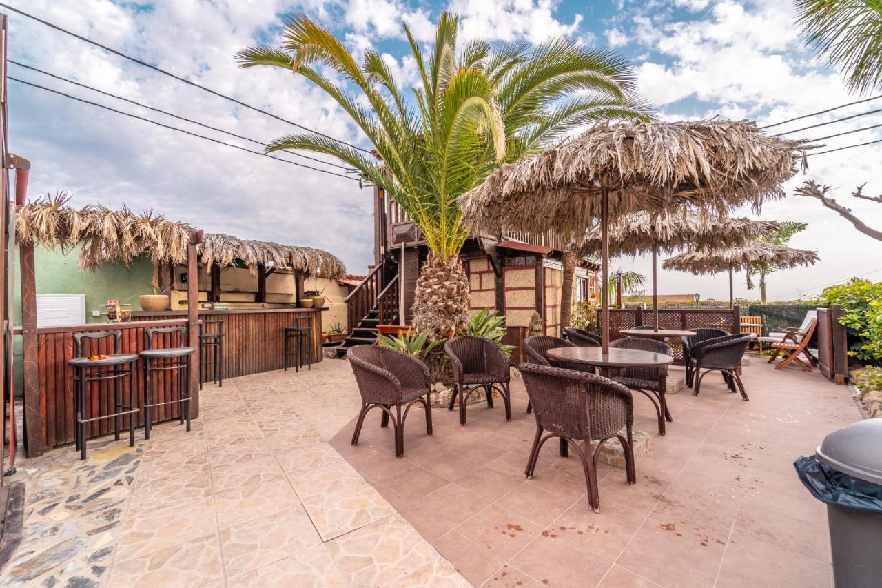 Casa Giuliana Bed & Breakfast Charco del Pino ภายนอก รูปภาพ